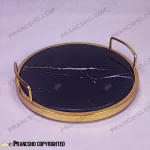 سینی گرد سنگی با لبه فلزی طلایی سنگ مشکی خط سفید