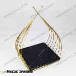 استند سنگی سرو طرح سبد پیازی طلایی مربع سنگ مشکی خط سفید