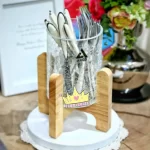 جا قاشق و چنگال استوانه ای شیشه الماس با پایه چوبی