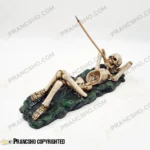 جاعودی شاخه ای طرح اسکلت دراز کشیده ریلکس