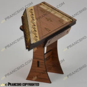 دکوری ساز قانون چوبی کوچک با میز چوبی طرح هخامنش